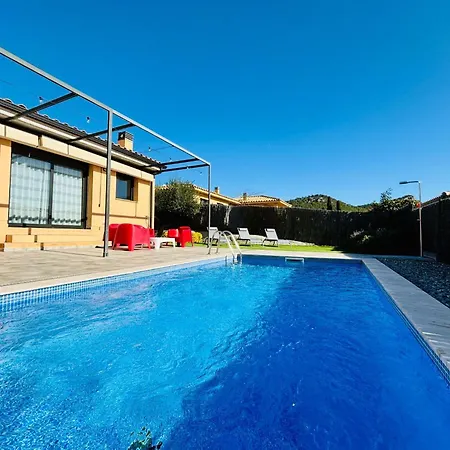Vakantiehuis Modernes Einfamilienhaus Mit Pool By Interhome Torroella de Montgrí