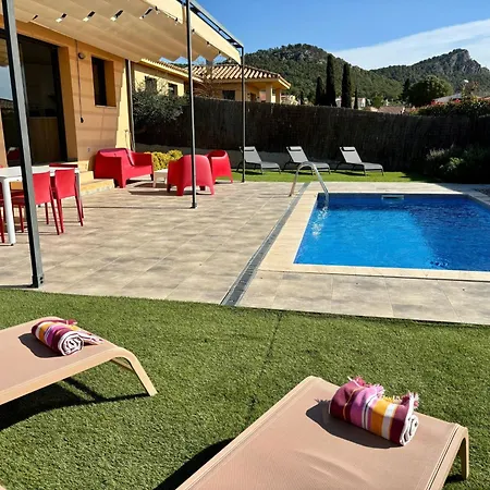 Modernes Einfamilienhaus Mit Pool By Interhome Casa vacanze
