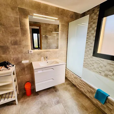 Modernes Einfamilienhaus Mit Pool By Interhome *